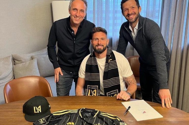 Kabar Transfer AC Milan: Olivier Giroud Pergi, Il Rossoneri Bidik Marcelo Gallardo