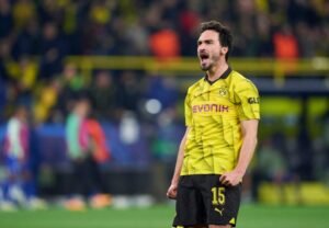 Kabar Transfer AC Milan: Bidik Mats Hummels, Disarankan Rekrut Joshua Zirkzee