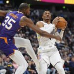 Bersama Jokic, Westbrook Bawa Nuggets Melumat Suns