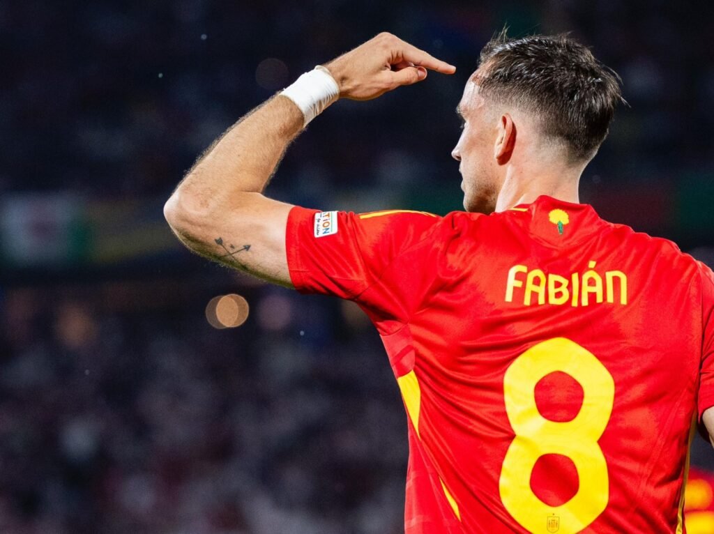 Dua Kali 'Ditolak' Manchester United, Fabian Ruiz Kini Dibandingkan dengan Zinedine Zidane