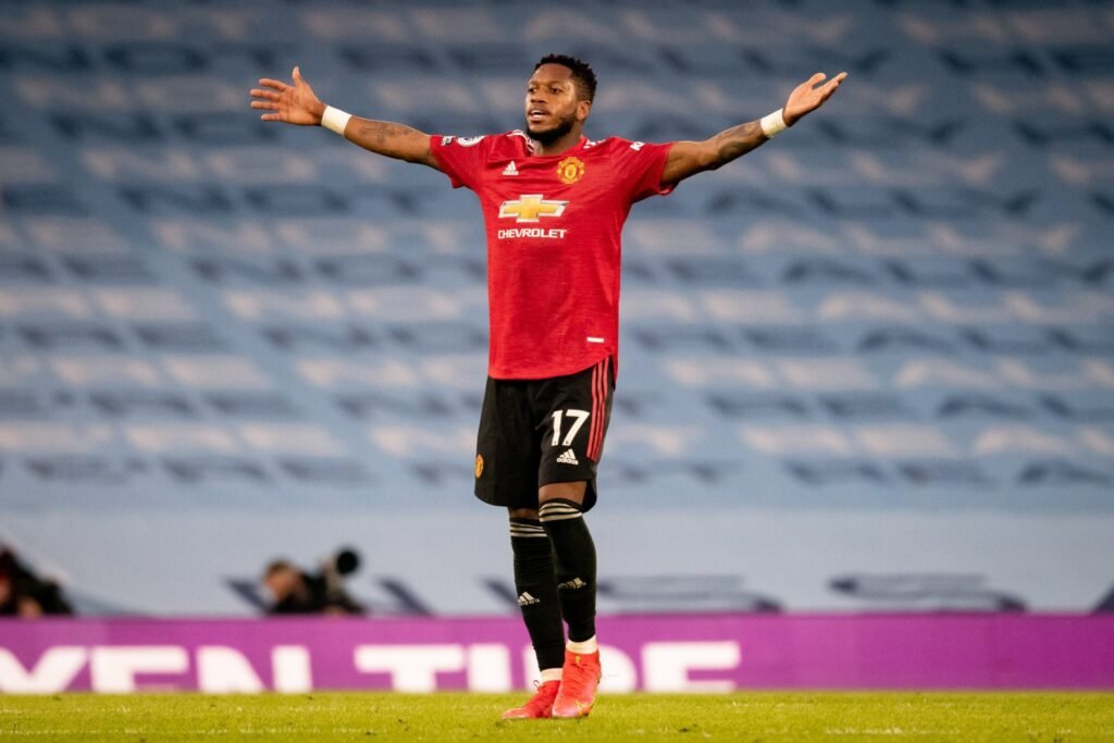 5 Gelandang Termahal yang Pernah Dibeli Manchester United