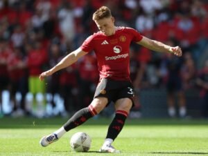 Selain Sofyan Amrabat, Napoli Masih Berpeluang Rekrut Scott McTominay