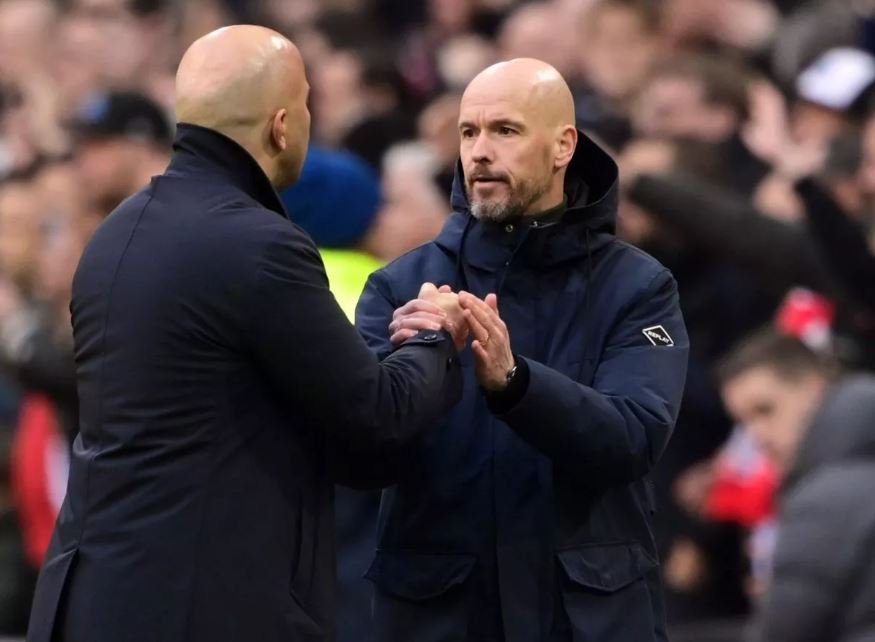 North West Derby: Manchester United Diprediksi Bisa Raih Hasil Positif Kontra Liverpool Era Arne Slot