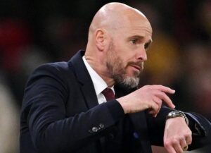 Manchester United Beri Batas Waktu untuk Erik Ten Hag hingga Natal