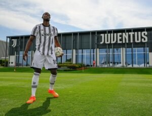 Tolak AC Milan demi Bertahan di Juventus, Kesetiaan Paul Pogba Bertepuk Sebelah Tangan