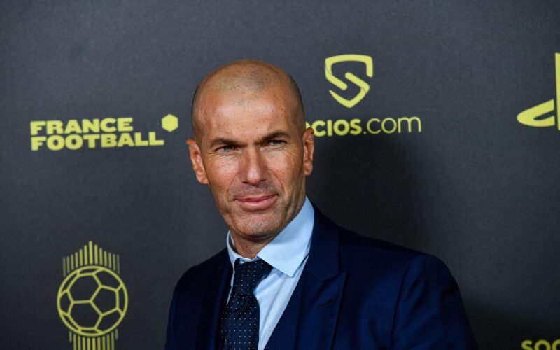 Zinedine Zidane dan Penolakan Halus untuk Manchester United