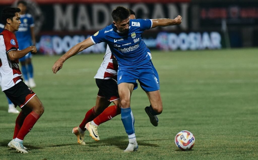Hasil Liga 1 2024/2025: Persik Dikalahkan PSBS, Madura United Vs Persib Tanpa Pemenang