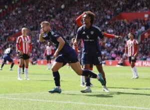 Hasil Premier League: Tekuk Southampton 3-0, Manchester United Catatkan Kemenangan Ke-30
