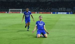 Hasil Super League 2025/2026: Gol Andrew Jung Bawa Persib Bandung Kalahkan PSM Makassar