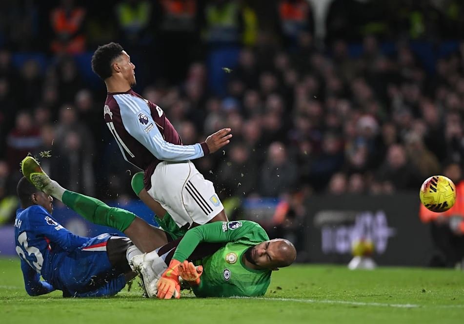 Chelsea 1-2 Aston Villa: Ollie Watkins Jadi Mimpi Buruk, The Villans Menang 11 Kali Beruntun