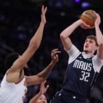 Mavericks Mempermalukan Knicks di New York