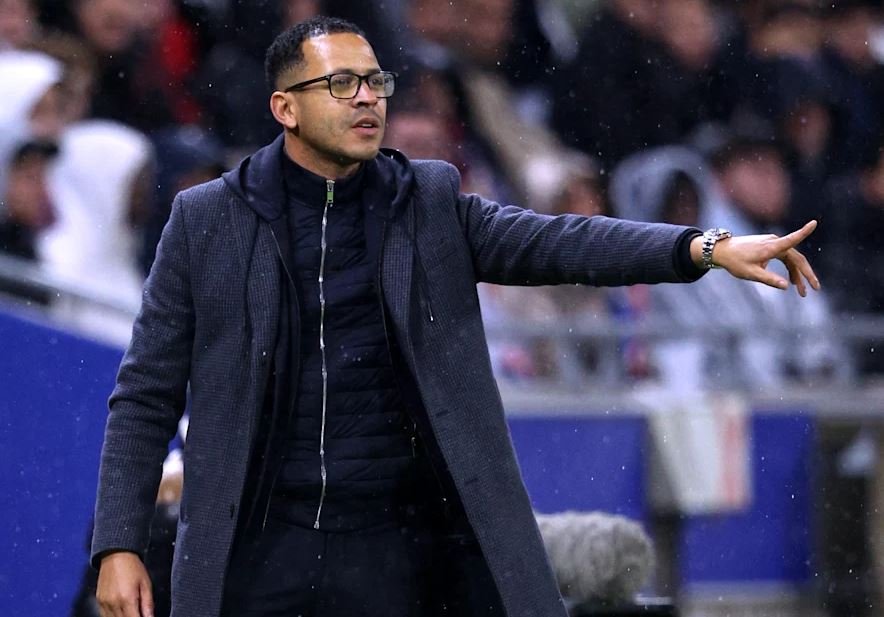 Melihat Perjalanan Pelatih Baru Chelsea, Liam Rosenior di Dunia Sepak Bola