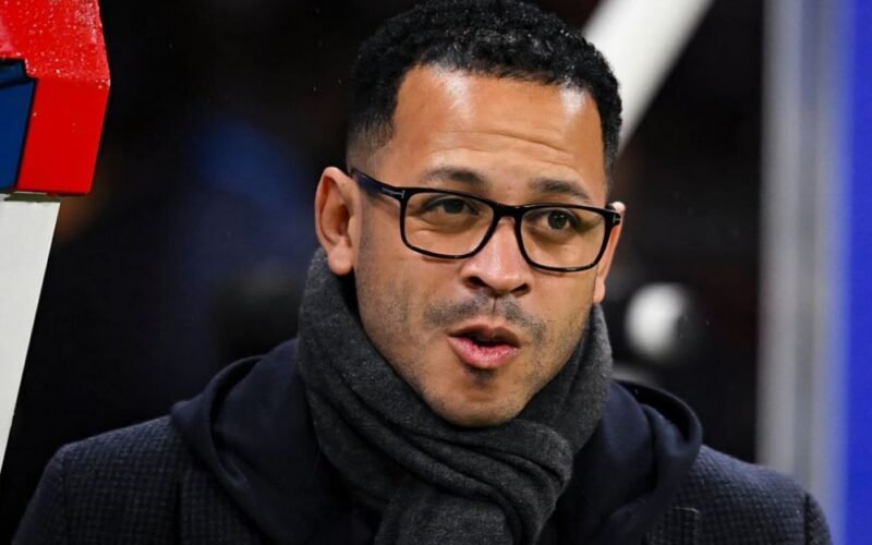 Ingin Dekat dengan Istri dan Anak di Rumah, Liam Rosenior Konfirmasi OTW Jadi Pelatih Chelsea