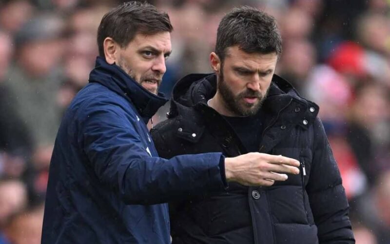 Melihat Staf Kepelatihan Michael Carrick di Manchester United