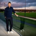 Profil Michael Carrick: Fans Newcastle, Penjaga Identitas Manchester United
