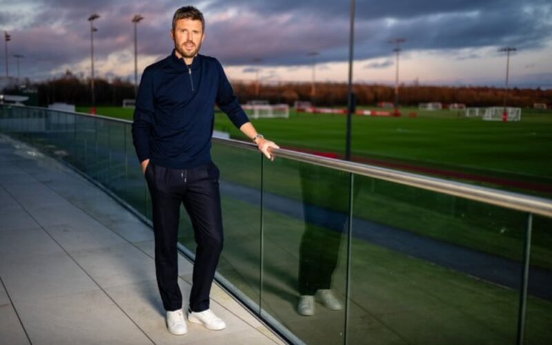 Profil Michael Carrick: Fans Newcastle, Penjaga Identitas Manchester United