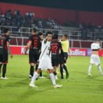 Hanif Sjahbandi Naik Meja Operasi, Persija Jakarta Krisis Gelandang